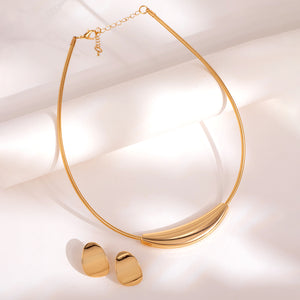 Hiraola's Product Image