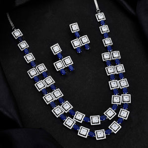 Hiraola's Product Image