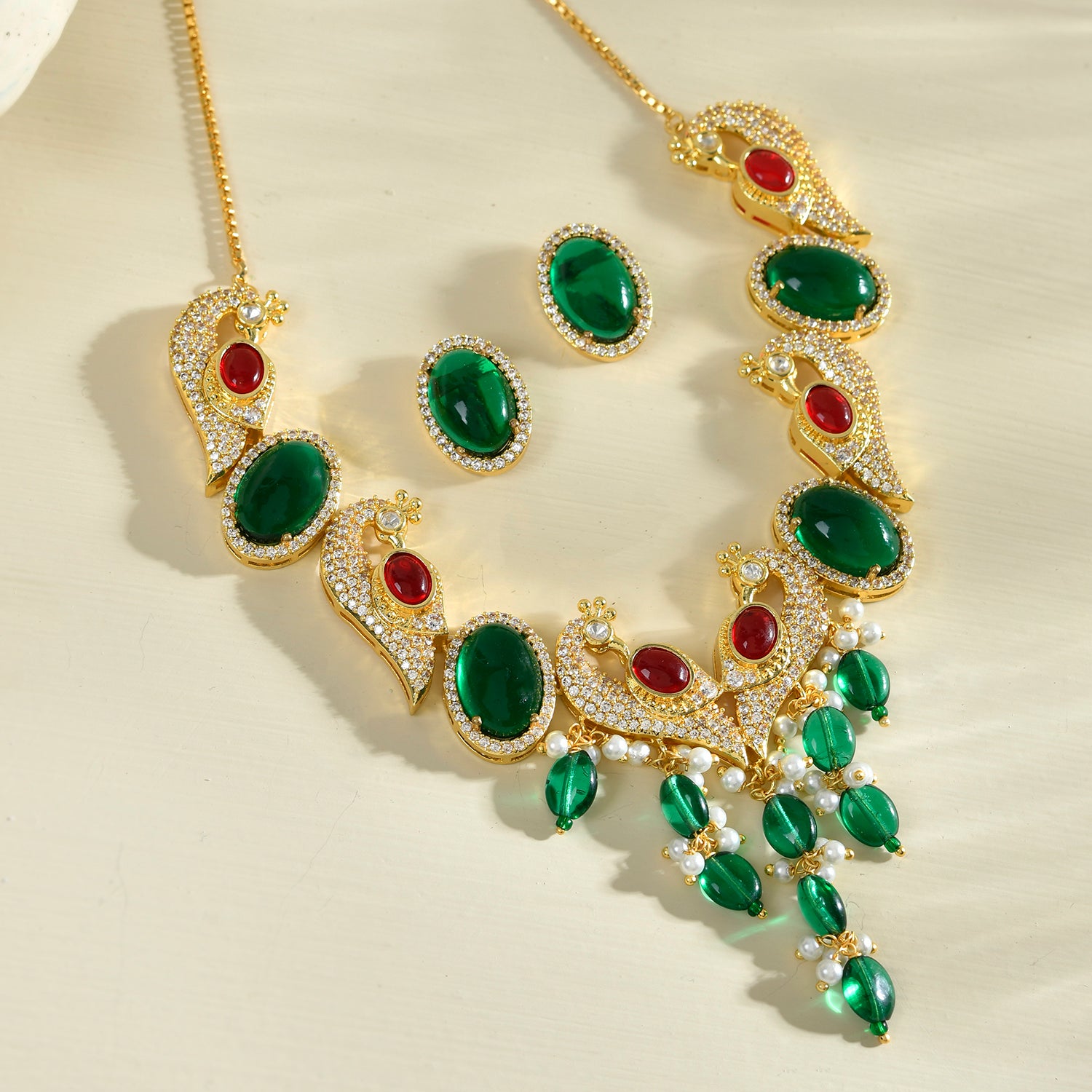 Hiraola's Product Image